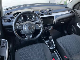 Suzuki Swift najeto 27000km - 10