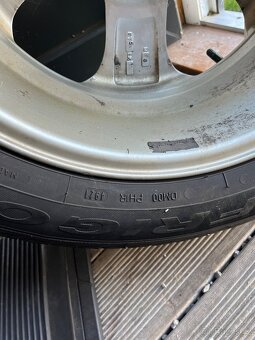7x17, 5x112 zimní disky včetně pneu 8mm 225/55 R17 a sensoru - 10