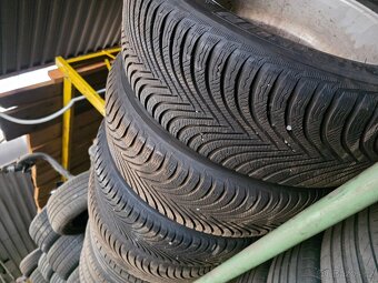 ALU ŠKODA KAROQ ZIMNI SADA 225/55R17 - 10