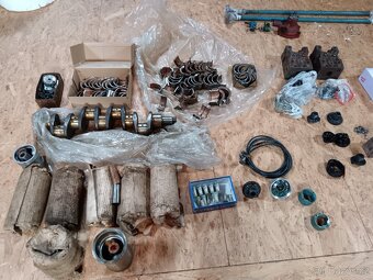 Prodej dilu zetor super - 10