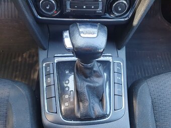 Škoda Superb Combi Elegance 2,0TDi 125kW DSG - 10