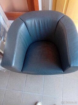 KOMPLETNÍ VÝPRODEJ PŘEDVÁDĚCÍHO NÁBYTKU ZE SHOWROOMU - 10