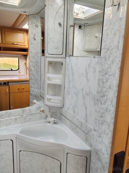 Karavan LMC LORD Ambasador 530K 2001Dovoz Německo - 10