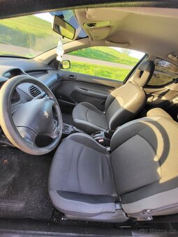 Peugeot 206 1.4 benzín STK do xx/26 - 10