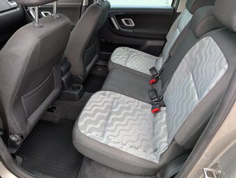 ŠKODA ROOMSTER 1,4 16V 63kW JEN 119 099KM - 10