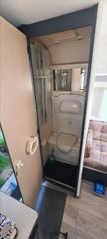 Karavan Hylander - 10