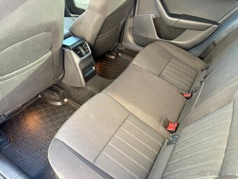 ✅Škoda Octavia Combi, 1.6 TDI, 1. majitel, původ ČR, NAVI - 10