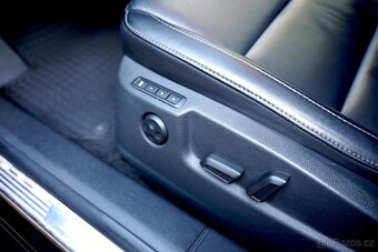 Škoda Superb 2.0 TDI 125kw - 10