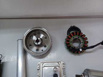 KTM 890 R / 790 - DÍLY MOTORU A ELEKTRO - 10