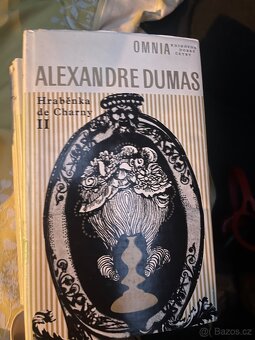 Různé druhy knih - 10