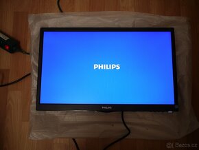 Nový LCD monitor Phillips... - 10