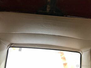 Mercedes Benz W115 220D - 10
