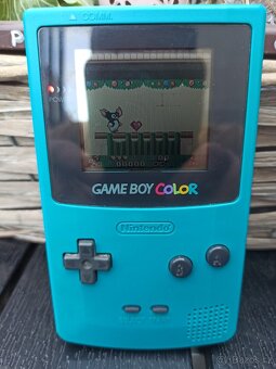 Nintendo Game Boy color - 10