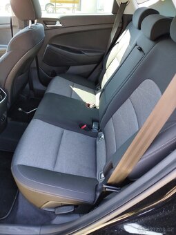HYUNDAI TUCSON 1,6 CDRI TOP STAV VYHŘÍVANÁ SEDADLA + VOLANT - 10