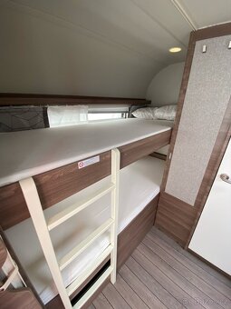 Karavan Knaus - 10