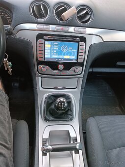 Ford s-max 2.0Tdci 103kw - 10