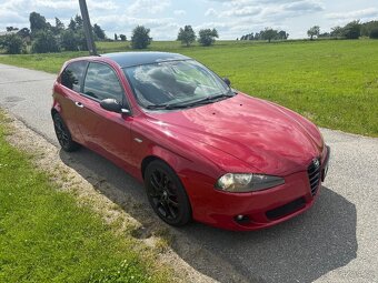 Alfa Romeo 1.9 JTD 147 - 10