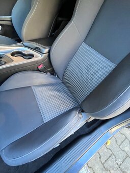Dodge Challenger 5.7 HEMI – 2019 - 10