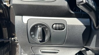 Volkswagen Scirocco 1.4TSi 90kW Stav,PDC,Navi - 10