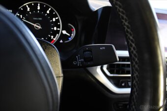 BMW Řada 3 M340i xDrive M SPORT LASER ČR (2019) - 10