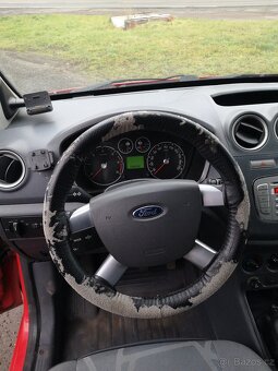 FORD TRANSIT CONNECT 2011 HEZKÝ STAV - 10