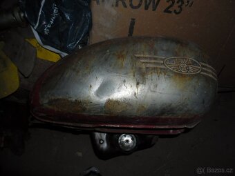 Predám nádrž JAWA - 10