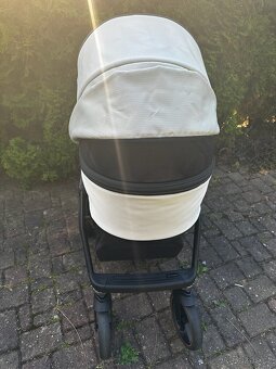 Kočárek Roan Ivi - 10