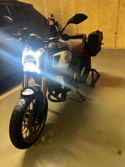 2022 CFMOTO 700CL-X Heritage - 10