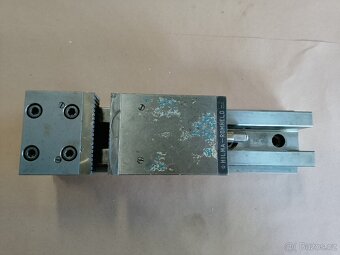 CNC svěrák přesný HILMA ROMHELD SM100 - 10