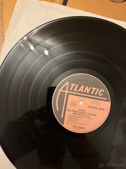 AC/DC – For Those About To Rock We Salute You - 10