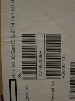 prodám server HP Hewlett-Packard - 10