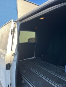 Volkswagen Transporter 2.0 TDI 2017 - 10