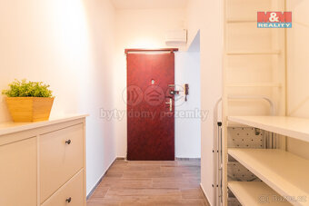 Prodej bytu 2+kk, 42 m², Praha, ul. Pod Zvonařkou - 10