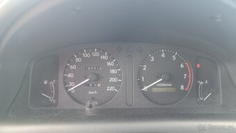 Toyota Corolla e11 - 10