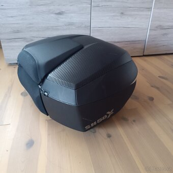 Moto Guzzi V100 Mandello - 10