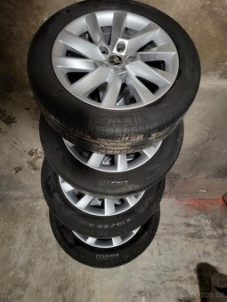 Alu kola Škoda,Stratos 215/55 R17 - 10