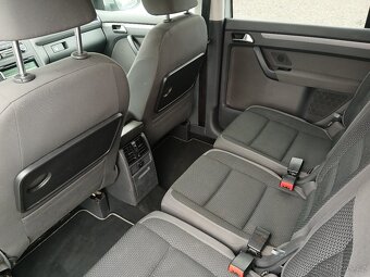 TOURAN,2.0TDI,103KW,VÝHŘEV,DIGI,PARKASIST,TZ,SERVIS JEN VW - 10