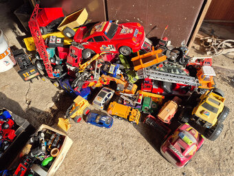 starší hračky - 10