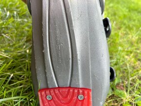 Set lyže + lyžařské boty - 10