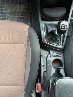 Hyundai I 20 - 10