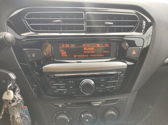 Peugeot 301 1.2 benzín  naj. 59k, podobné Škoda Rapid - 10