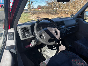 Volkswagen Multivan 2.5 TDI 75kW, 7. Míst, Manual, Tažné - 10
