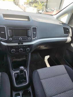 Vokswagen Sharan 2.0TDI 103KW 7místné ROK 2013 - 10