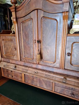 Starožitný kořenicový psací stůl - 10