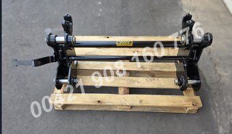 rychloupínač Komatsu wb, přední rychloupinak komatsu WB - 10