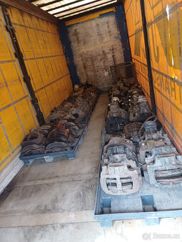 Brzdový třmen - 10