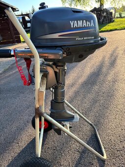 Motor Yamaha 4 HP, integrovaná nádrž, 4 takt - 10