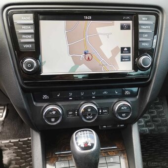 Škoda Octavia 2,0 TDI 4X4 kombi - 10