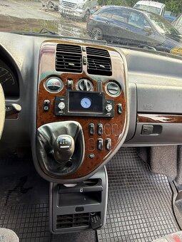 Mercedes benz Viano W638 - 10