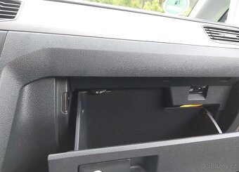 Volkswagen Caddy 2.0 TDI DSG Comfortline - 10